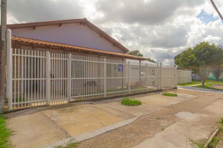 Apartamento à venda com 136m², 3 quartos e 4 vagas Apartamento à venda com 136m², 3 quartos e 4 vagasFachada + Placa