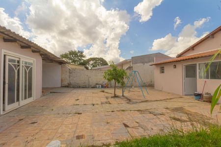 Apartamento à venda com 136m², 3 quartos e 4 vagas Apartamento à venda com 136m², 3 quartos e 4 vagasQuintal