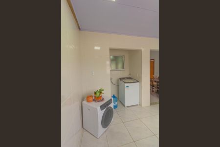 Apartamento à venda com 136m², 3 quartos e 4 vagas Apartamento à venda com 136m², 3 quartos e 4 vagasÁrea de Serviço