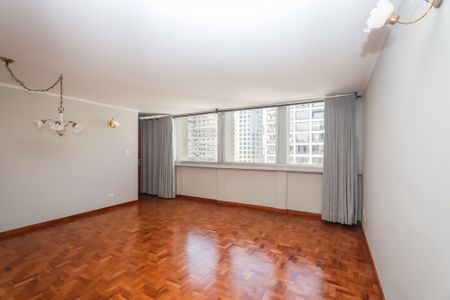 Apartamento para alugar com 117m², 3 quartos e 1 vaga Apartamento para alugar com 117m², 3 quartos e 1 vagaSala
