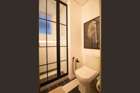 Apartamento à venda com 68m², 2 quartos e sem vagaBanheiro