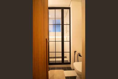 Apartamento à venda com 68m², 2 quartos e sem vagaBanheiro