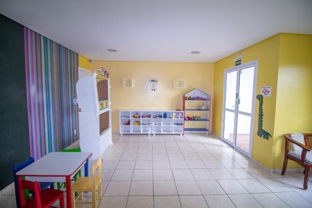 Apartamento à venda com 58m², 2 quartos e 1 vagaÁrea comum 