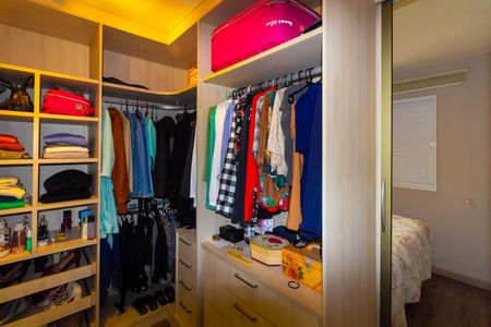 Apartamento à venda com 58m², 2 quartos e 1 vaga Apartamento à venda com 58m², 2 quartos e 1 vagaQuarto 2 - Suíte - Closet