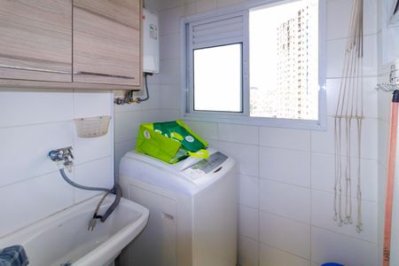 Apartamento à venda com 58m², 2 quartos e 1 vaga Apartamento à venda com 58m², 2 quartos e 1 vagaÁrea de Serviço