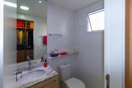 Apartamento à venda com 58m², 2 quartos e 1 vaga Apartamento à venda com 58m², 2 quartos e 1 vagaBanheiro da Suíte