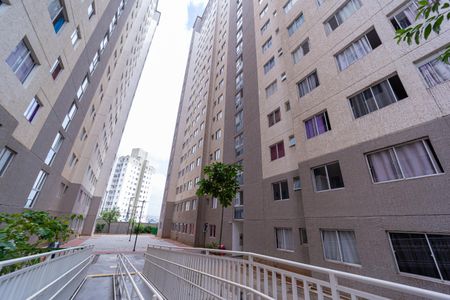Apartamento à venda com 42m², 2 quartos e sem vaga Apartamento à venda com 42m², 2 quartos e sem vagaÁrea comum