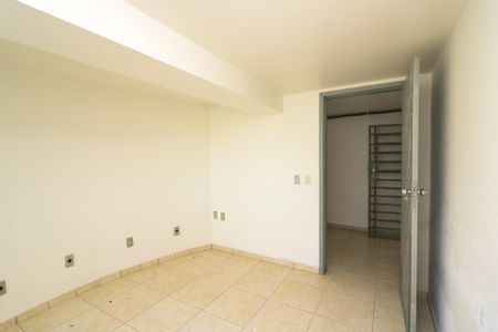 Casa à venda com 500m², 4 quartos e 4 vagas Casa à venda com 500m², 4 quartos e 4 vagasQuarto de Serviço