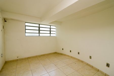 Casa à venda com 500m², 4 quartos e 4 vagas Casa à venda com 500m², 4 quartos e 4 vagasQuarto de Serviço