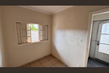 Casa à venda com 252m², 3 quartos e 4 vagas Casa à venda com 252m², 3 quartos e 4 vagasQuarto - Casa de baixo