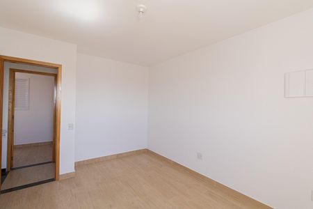 Casa de condomínio à venda com 118m², 2 quartos e 2 vagas Casa de condomínio à venda com 118m², 2 quartos e 2 vagasSuíte 1