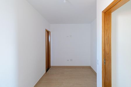 Casa de condomínio à venda com 118m², 2 quartos e 2 vagas Casa de condomínio à venda com 118m², 2 quartos e 2 vagasSuíte 2