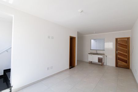 Casa de condomínio à venda com 118m², 2 quartos e 2 vagas Casa de condomínio à venda com 118m², 2 quartos e 2 vagasSala e Cozinha