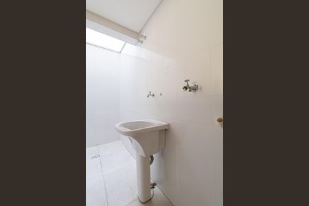 Casa de condomínio à venda com 117m², 2 quartos e 2 vagasÁrea de Serviço