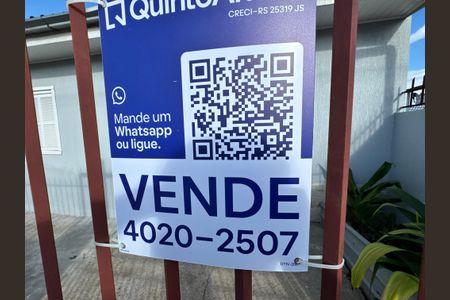 Casa à venda com 102m², 2 quartos e 1 vaga Casa à venda com 102m², 2 quartos e 1 vagaPlaquinha fachada