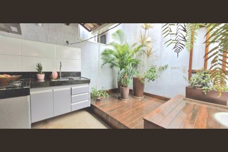 Casa à venda com 87m², 3 quartos e 2 vagasÁrea comum - Churrasqueira