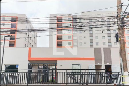 Apartamento à venda com 35m², 2 quartos e 1 vaga Apartamento à venda com 35m², 2 quartos e 1 vagaFachada e portaria