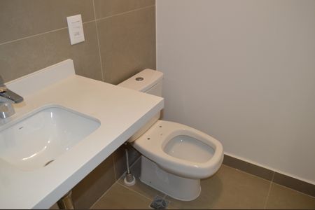 Apartamento à venda com 66m², 2 quartos e 1 vagaBanheiro Social