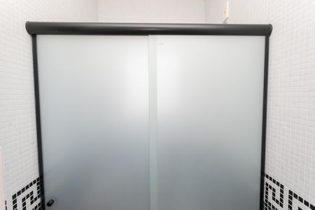 Casa à venda com 326m², 4 quartos e 2 vagasBanheiro Suíte 2