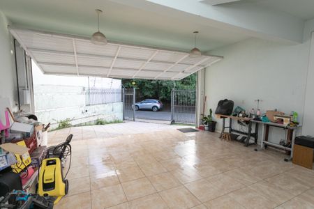 Casa à venda com 326m², 4 quartos e 2 vagasGaragem