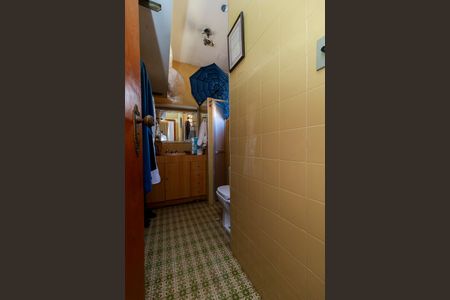 Casa à venda com 380m², 3 quartos e 4 vagas Casa à venda com 380m², 3 quartos e 4 vagasSuíte - Banheiro