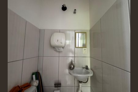 Casa à venda com 350m², 8 quartos e 2 vagasBanheiro 3 - suíte 3 - loja
