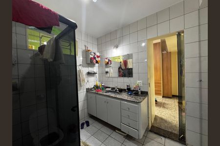 Casa à venda com 350m², 8 quartos e 2 vagasBanheiro 1 - suíte master