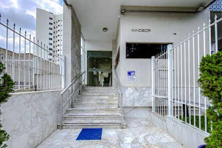 Apartamento à venda com 96m², 2 quartos e 1 vagaFachada - Plaquinha