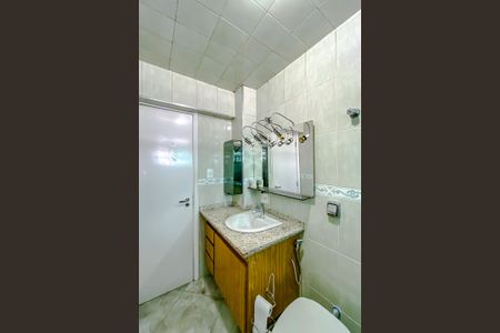 Apartamento à venda com 96m², 2 quartos e 1 vagaBanheiro