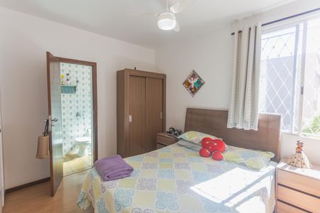 Apartamento à venda com 300m², 4 quartos e 2 vagasSuíte