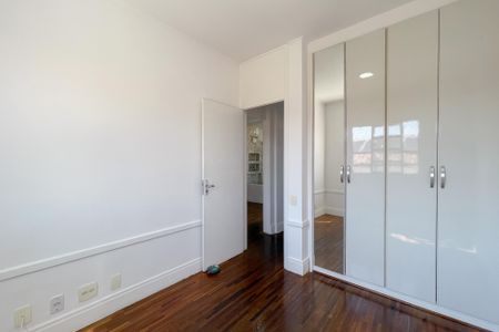 Casa de condomínio à venda com 100m², 2 quartos e 2 vagas Casa de condomínio à venda com 100m², 2 quartos e 2 vagasQuarto