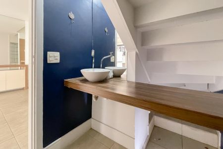 Casa de condomínio à venda com 100m², 2 quartos e 2 vagas Casa de condomínio à venda com 100m², 2 quartos e 2 vagasLavabo