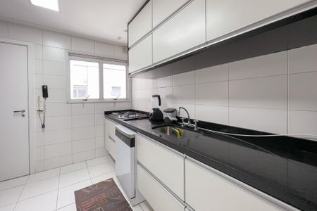 Apartamento à venda com 128m², 3 quartos e 2 vagas Apartamento à venda com 128m², 3 quartos e 2 vagasCozinha