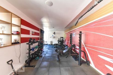 Apartamento à venda com 128m², 3 quartos e 2 vagas Apartamento à venda com 128m², 3 quartos e 2 vagasÁrea comum - Academia