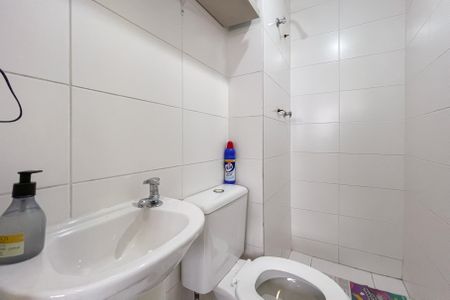 Apartamento à venda com 128m², 3 quartos e 2 vagas Apartamento à venda com 128m², 3 quartos e 2 vagasBanheiro de Serviço