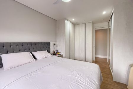 Apartamento à venda com 128m², 3 quartos e 2 vagas Apartamento à venda com 128m², 3 quartos e 2 vagasSuíte 3