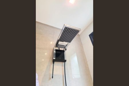 Casa para alugar com 422m², 4 quartos e 3 vagasBanheiro