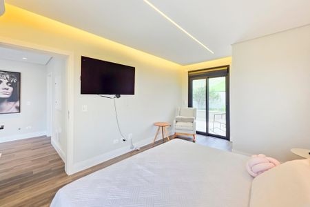 Casa para alugar com 422m², 4 quartos e 3 vagasSuíte 2