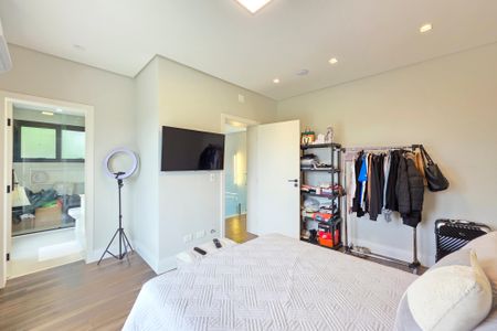 Casa para alugar com 422m², 4 quartos e 3 vagasSuíte 2