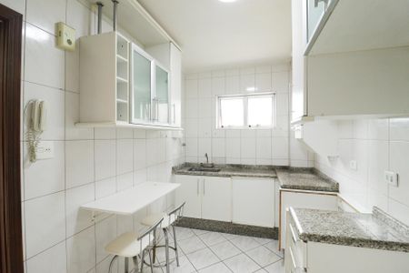 Apartamento à venda com 70m², 2 quartos e 1 vaga Apartamento à venda com 70m², 2 quartos e 1 vagaCozinha e Área de Serviço