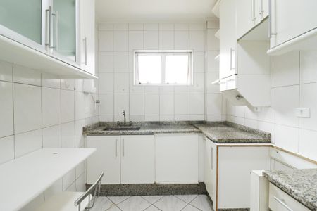 Apartamento à venda com 70m², 2 quartos e 1 vaga Apartamento à venda com 70m², 2 quartos e 1 vagaCozinha e Área de Serviço