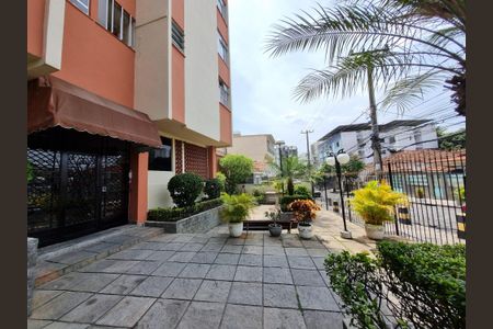 Apartamento à venda com 48m², 1 quarto e 1 vaga Apartamento à venda com 48m², 1 quarto e 1 vagaFachada