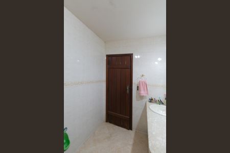 Casa à venda com 1100m², 5 quartos e 10 vagas Casa à venda com 1100m², 5 quartos e 10 vagasBanheiro Social 2