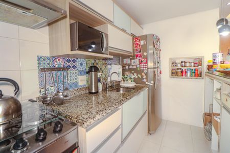 Apartamento à venda com 66m², 2 quartos e 1 vagaCozinha e Área de Serviço