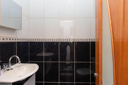 Casa para alugar com 500m², 6 quartos e 6 vagasLavabo 2