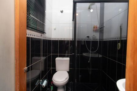 Casa para alugar com 500m², 6 quartos e 6 vagasBanheiro do Quarto 5