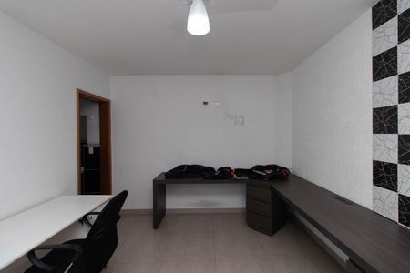 Casa para alugar com 500m², 6 quartos e 6 vagasQuarto da Edícula