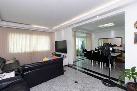 Casa para alugar com 500m², 6 quartos e 6 vagasSala 2