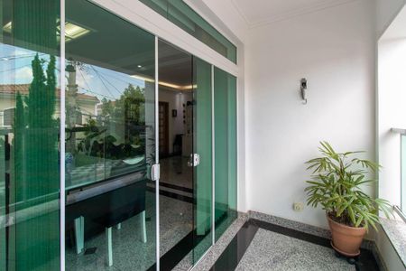 Casa para alugar com 500m², 6 quartos e 6 vagasVaranda