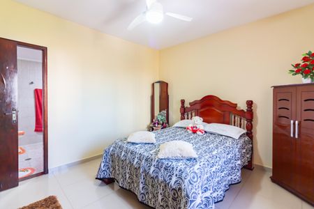 Apartamento à venda com 118m², 3 quartos e 2 vagas Apartamento à venda com 118m², 3 quartos e 2 vagasQuarto 2